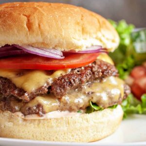 Cheese Beef Burger 1/2